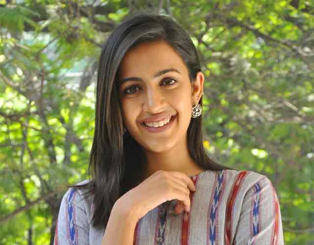 Niharika Interview Stills From Suryakantham Movie